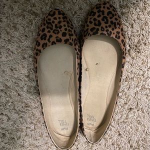 Leopard flats